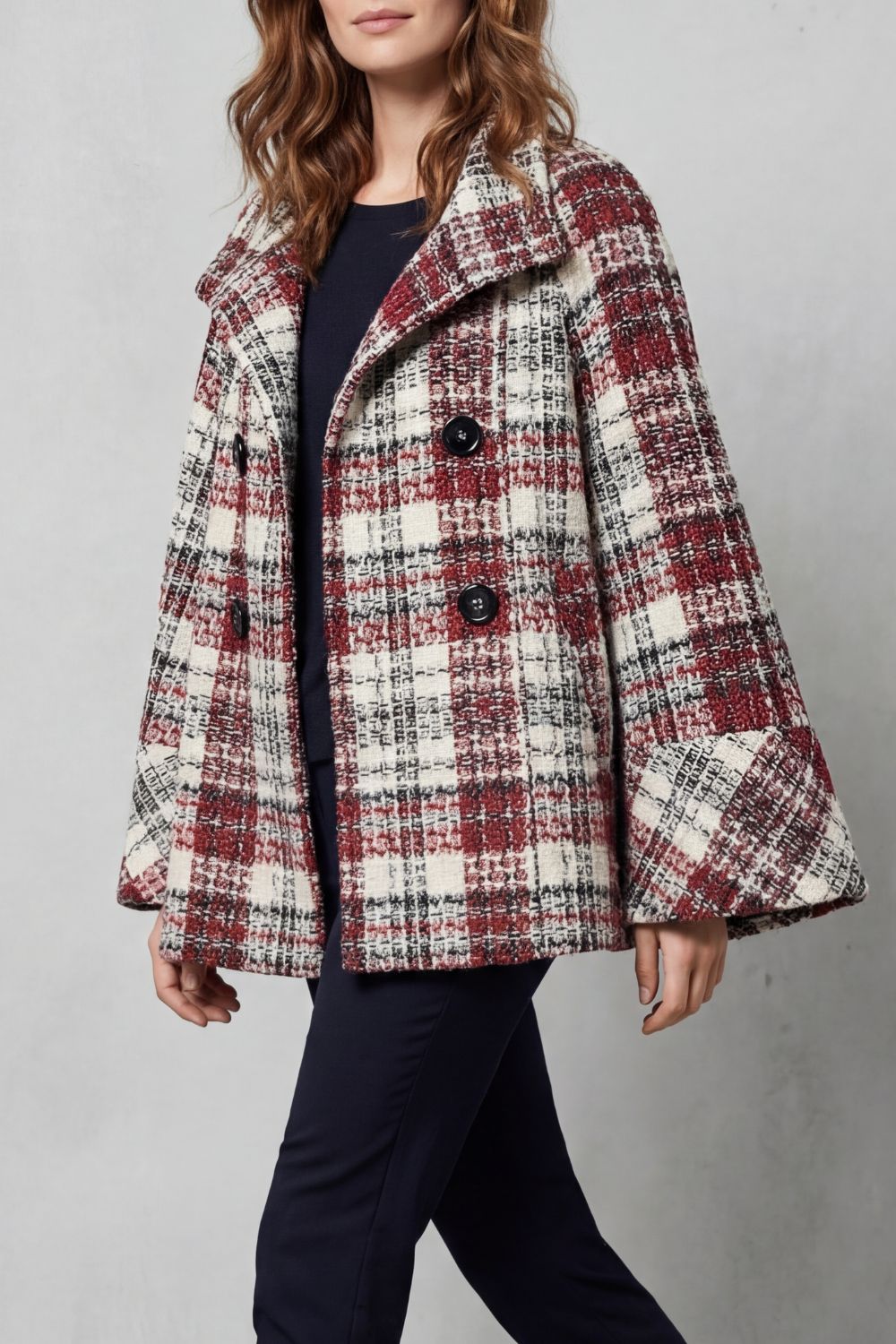 Women's Checked Wool Cape Coat – The Romilly-Faye – image 3 – Huna