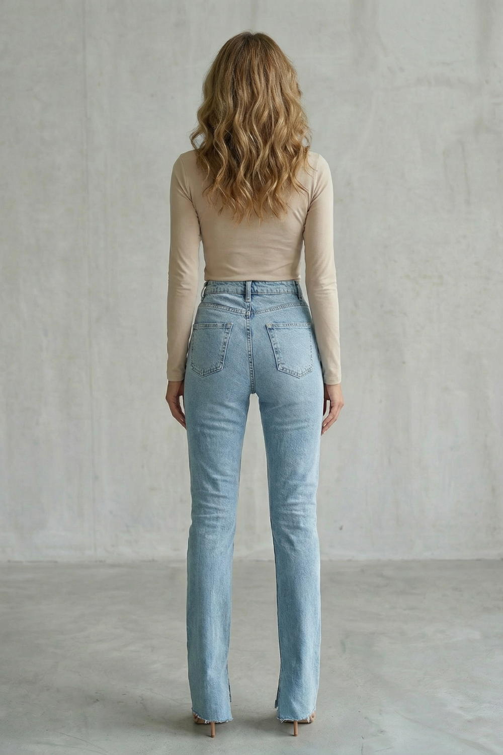 Women's Straight Leg Jeans – The Vivandelle, view 4