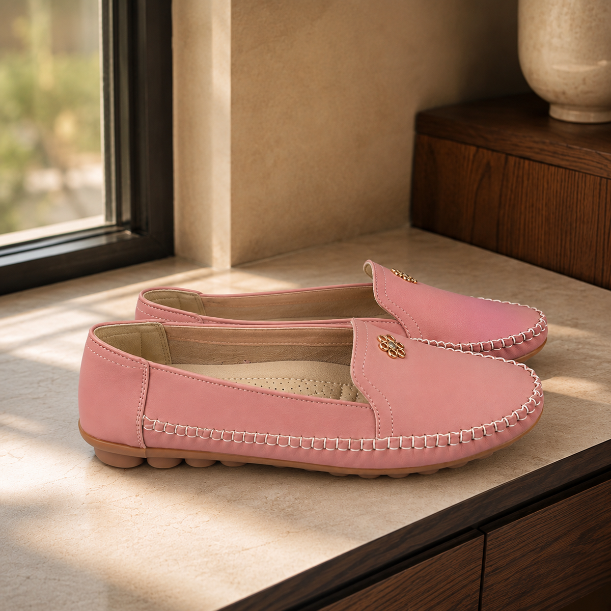 Women's Orthopaedic Leather Loafers – flexible walking fit, view 2 | The Rhiannon | Huna