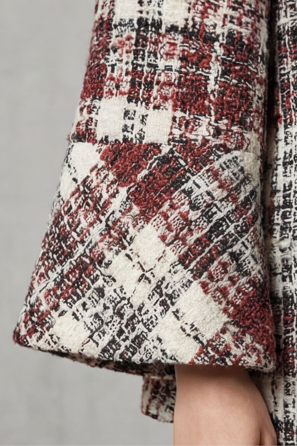 Women's Checked Wool Cape Coat – The Romilly-Faye – image 5 – Huna