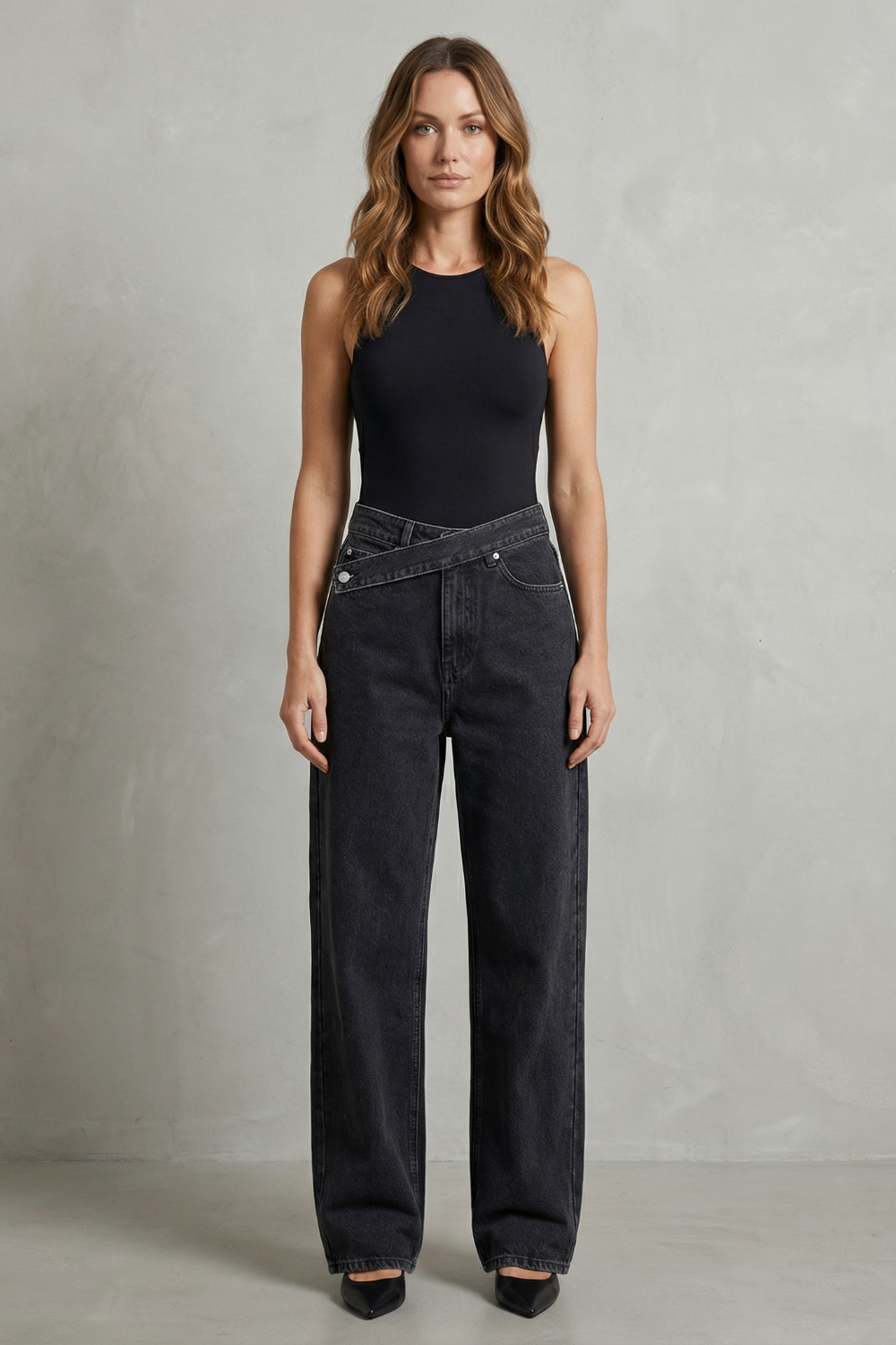 Women's Straight Leg Jeans – The Undomielle, view 2